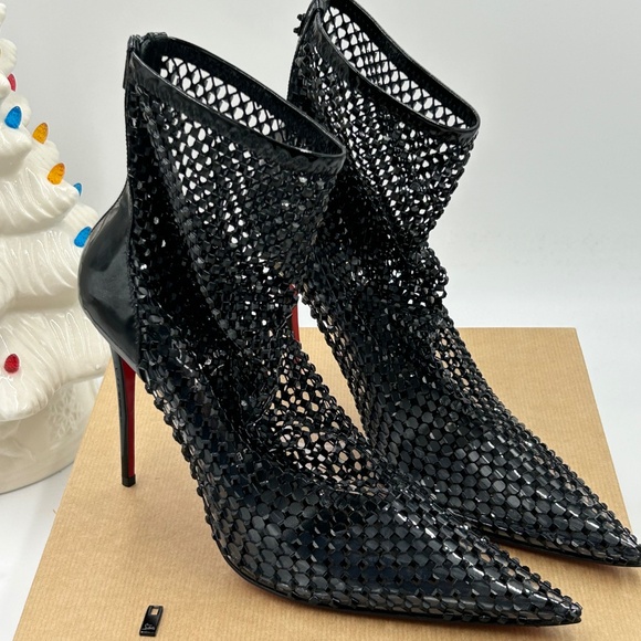 Women’s Christian Louboutin, Kate Max 100 crystal embellished mesh/patent 40 - Picture 7 of 13